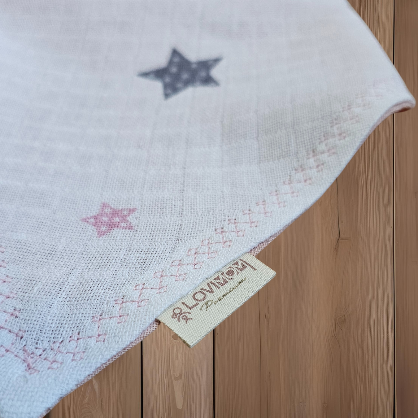 Premium 100% Cotton Extra Soft 2 Layer Muslin Baby Scarf Drool & Bib 45cm 3 Snap Star